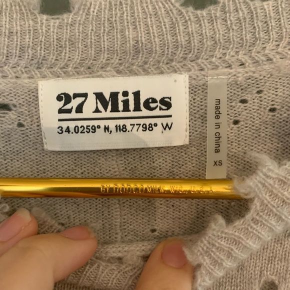 [27 Miles] Gray Knit Distressed Sweater - Size XS - Picture 3 of 4